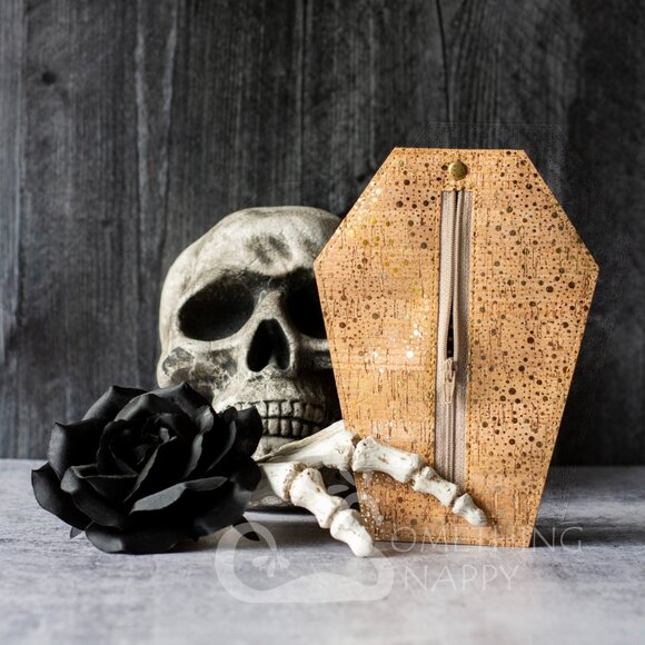 Something Snappy Love Me Dead Medium Gold Speckled Cork Coffin Wallet - Picture 2 of 2